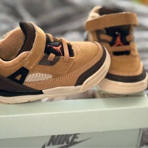 Jordan Kids Tan and Brown Sneakers